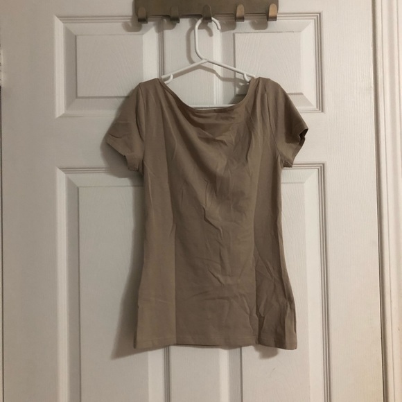 H&M Scoop Neck T-Shirt - Picture 2 of 4